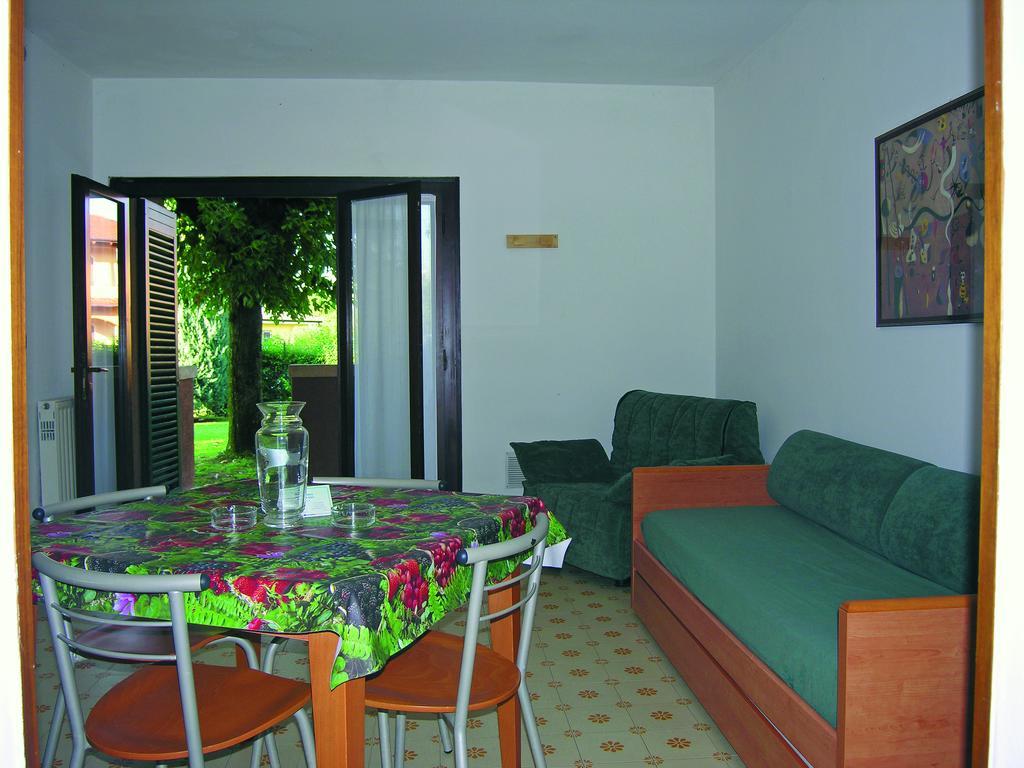 Appartamenti Punta Grò Sirmione Quarto foto
