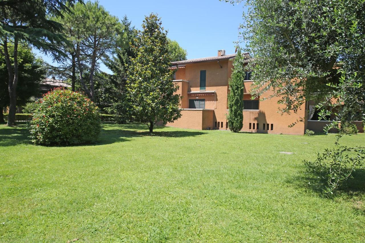 Appartamenti Punta Grò Sirmione Exterior foto