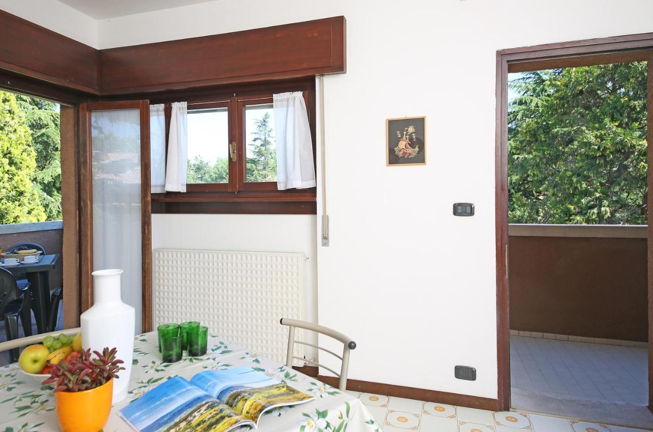 Appartamenti Punta Grò Sirmione Exterior foto